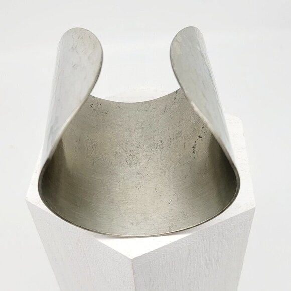 Vintage International Pewter Co 3  Extra Wide Cuff Bracelet Hammered Statement - Picture 6 of 9